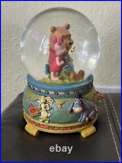 Disney Winnie The Pooh Musical Snow Globe Piglets Bees Glass Tigger