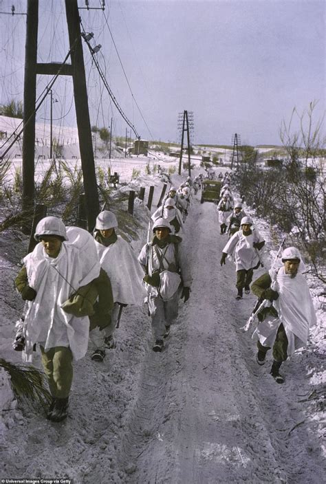 The Freezing Hell Of The Battle Of The Bulge Colorized Images Show