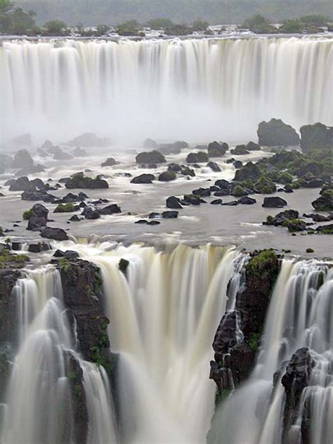 Amazing World Iguazu Falls One Of The Largest Falls In The World