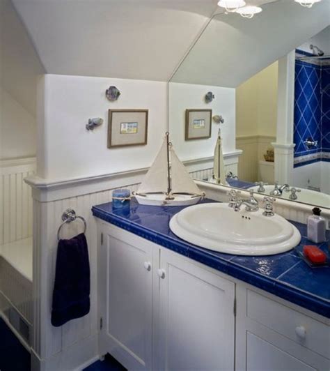 This is an easy wall. 30 Really Cool Kids Bathroom Design Ideas | Kidsomania