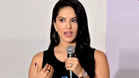 Happy Birthday Sunny Leone 5 Speeches Of Sunny Leone That Will Showcase The Real Karenjit Kaur