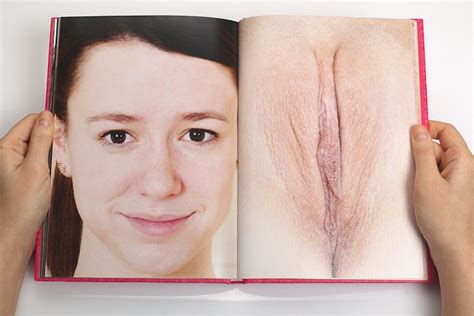 Unknown Nuda ~30 Anni In Pussy Portraits