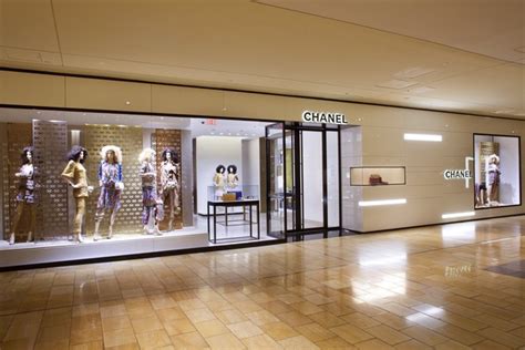 Cocos World New Chanel Boutique Channels Style Of Legendary Designer