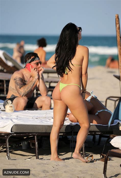 Bre Tiesi Manziel Flaunts Her Booty In A Green Thong Bikini On The