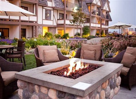 The national park service, which manages ocean beach as part of the golden gate national recreation area, will also give the fire pits a thorough cleansing during the hiatus. Ocean View Courtyard with Fire Pits | Beach resorts, Dream ...