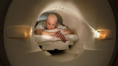 An Mri Machine Without Claustrophobia Openwaters Hologram Medical