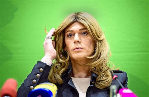 Tessa Ganserer Erste Transgeschlechtliche Abgeordnete Zieht In Bundestag Ein Politik