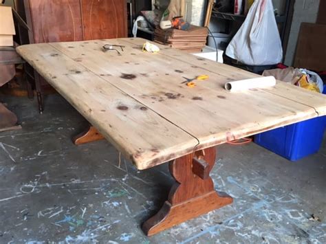 Pine Tabletop Diy Farmhouse Table The Table Top Is Made Out Of 8