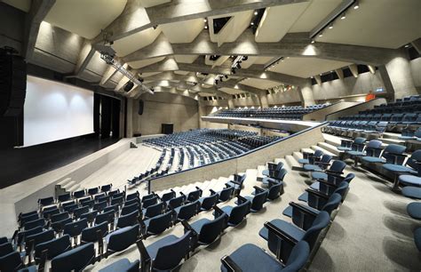 Large Venues And Auditoriums Continuant