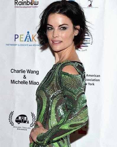 Jaimie Alexander Na Estreia Do Filme Confetti