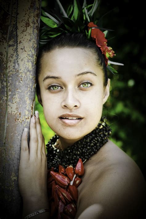 Tribal Shoot Pago Pago Lacey Dawson Photography Hawaiian Woman