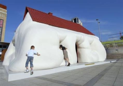 Facebook Amazing Photos Funny Houses