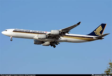9v Sge Singapore Airlines Airbus A340 541 Photo By Hector Antonio Hr