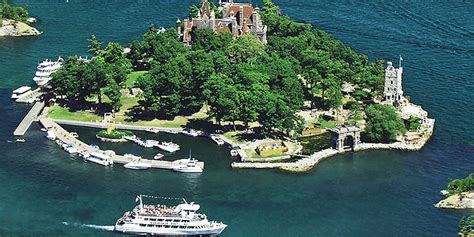 This Cruise Will Take You On A Scenic Tour Of The 1000 Islands In