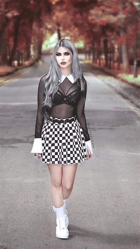 Beautiful Dayana Crunk Gothic Outfits Gothic Fashion Goth Fashion