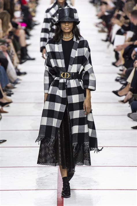Christian Dior Fall 2019 Fashion Show The Impression Vogue Fashion
