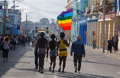 cuba s new constitution would allow same sex marriages i24news
