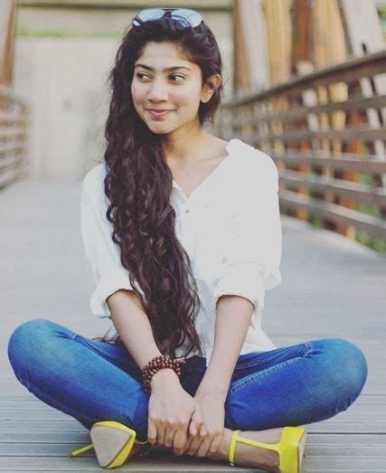 Sai pallavi tango dance sai pallavi dance video #saipallavi #saipallavidance #saipallavitangodance. Sai Pallavi Age, Height, Boyfriend, Husband, Movie, Hot ...