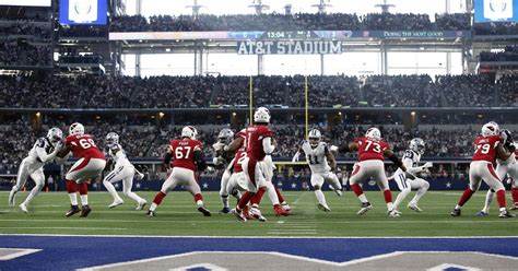 Cowboys Lose 25 22 To The Cardinals Playoff Seeding Takes A Hit