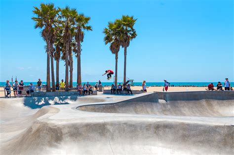 Venice Beach Boardwalk In Los Angeles Los Angeles Most Famous