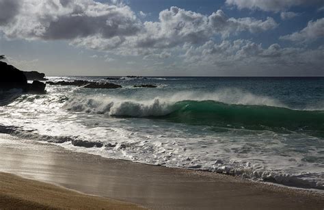 Big Wave At Waimea Bay North Shore Oahu Hawaii Photograph By