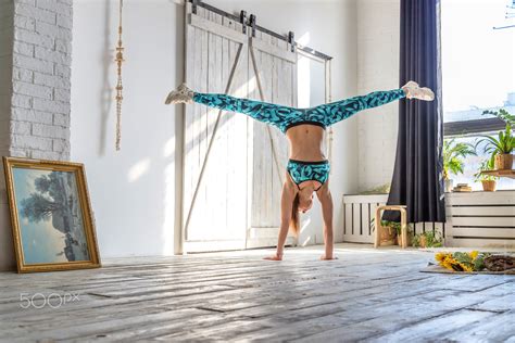 Wallpaper Women Model Gymnastics Handstand 500px