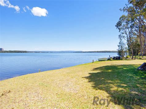 20 Sunset Parade Chain Valley Bay Nsw 2259 Au