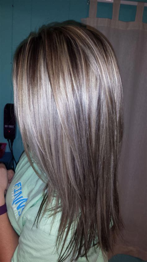 20 Light Brown Hair With Blonde Highlights Straight Fashion Style