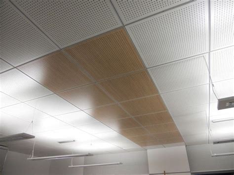 Decorative panels (247) install decorative panels to create elegant residential or commercial spaces. Deckenpaneele - Stilvolle Deckenpaneele, die Ihren ...