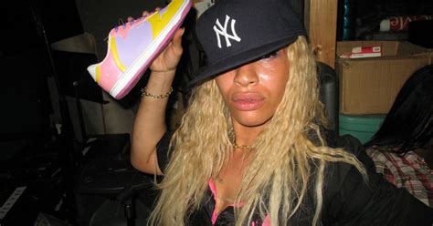 female sneaker fiend miss rap supreme post report