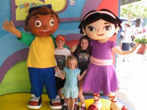 Little Einsteins Quincy And June In Hollywood Studios 2008