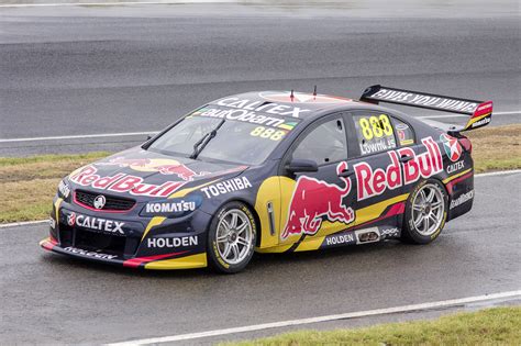 Filecraig Lowndes In Red Bull Racing Australia Car 888 Departing