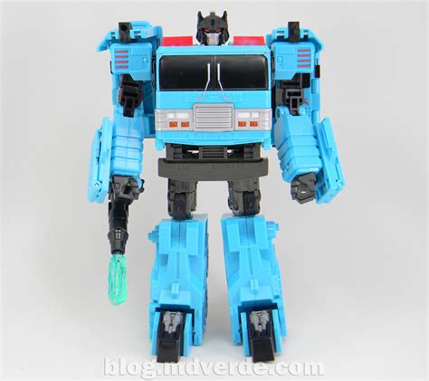 Transformers Hot Spot Voyager Generations Gdo Modo Robot A Photo