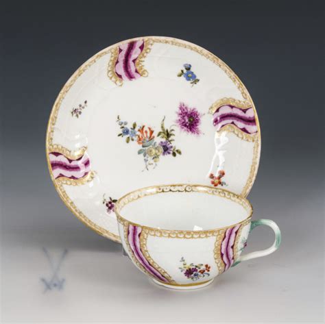 Barocke Tasse Mit Blumenmalerei Meissen