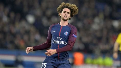 psg reluctant to sell contract rebel adrien rabiot despite barcelona enquiries sports illustrated