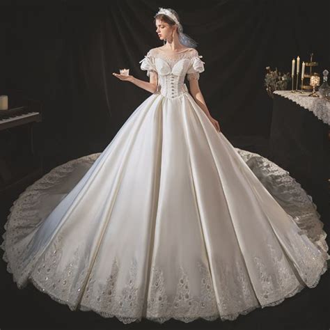 570 x 1274 jpeg 67 кб. Victorian Style Ivory Satin Bridal Wedding Dresses 2020 ...