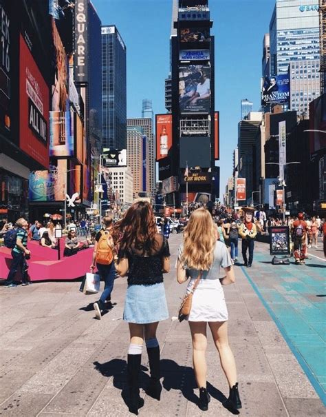 Explore New York With Your Best Friend New York Pictures Nyc Pics