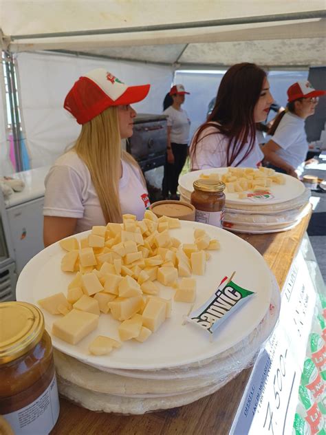 Ya Se Vive La Fiesta Provincial De La Mozzarella En San Vicente