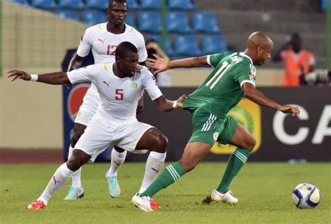 Tout sur l'algérie ou presque كل شيئ على الجزائر او تقريبا. Football / CAN 2015: match Sénégal - Algérie - Abidjan.net Photos