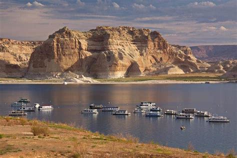 Things To Do At Lake Powell Boat Tours Air Tours Hikes And Places To