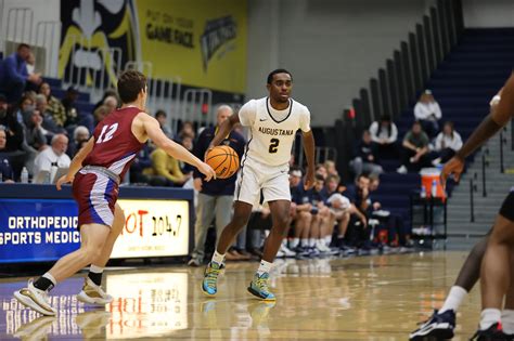 Fink, Graves push Vikings past Southeastern Oklahoma - Augustana