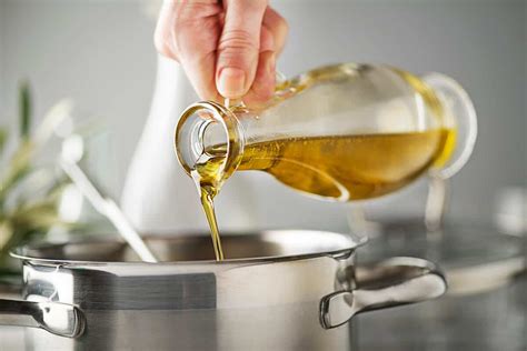 Best Cooking Oil Top 4 Healthy Oils For High Heat Cooking Nutrition Line