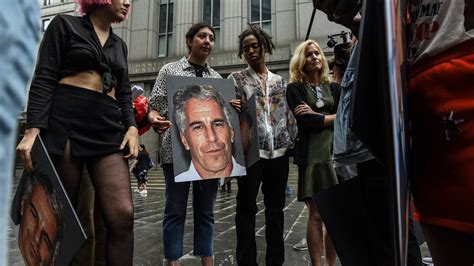 jeffrey epstein why he symbolized privilege and depravity the new york times