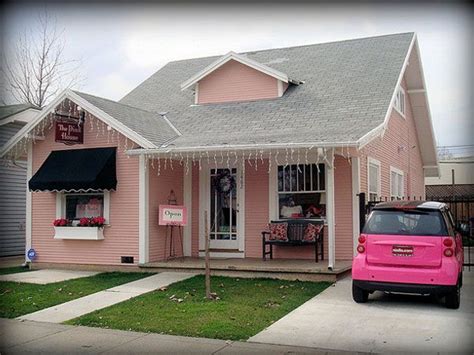25 Inspiring Exterior House Paint Color Ideas Pink Exterior House