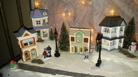 Nastolgic Hallmark House Village 2014 Hallmark Christmas Ornaments