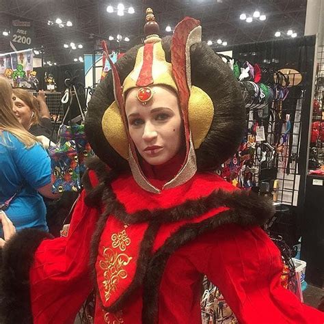 20 Epic Cosplays From New York Comic Con Queen Amidala Costume