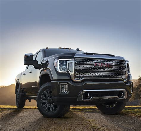 2021 Gmc Sierra Gains More Trailering Tech And More Affordable Duramax