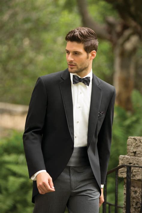 Men S Black Tie Dress Code 17 Outfits For Black Tie Events Wedding