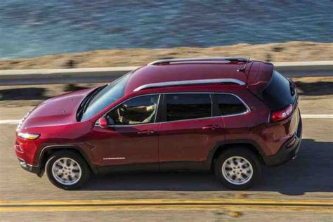 The Best Compact Suvs A List Of Our Favorites Autotrader