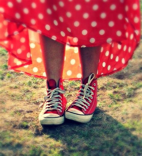 Pin By Bárbara Marinho On Styling Red Converse Wearing Red Red